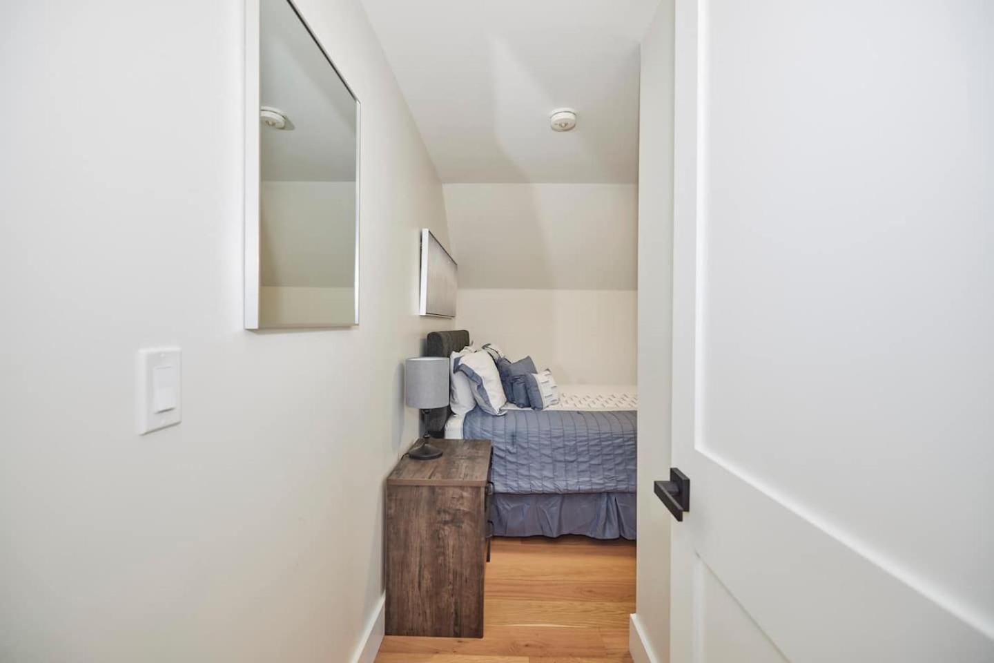 3 Bedroom -walk To The Falls *